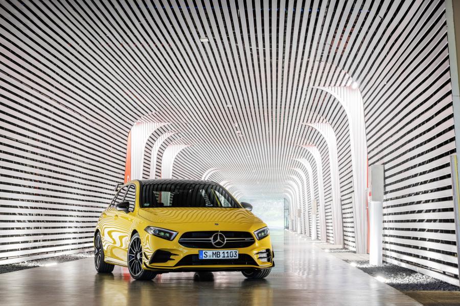  Mercedes-AMG A35 4Matic Aerodynamic Package (W177) 2018 года  (WW) (фото 30 из 31)